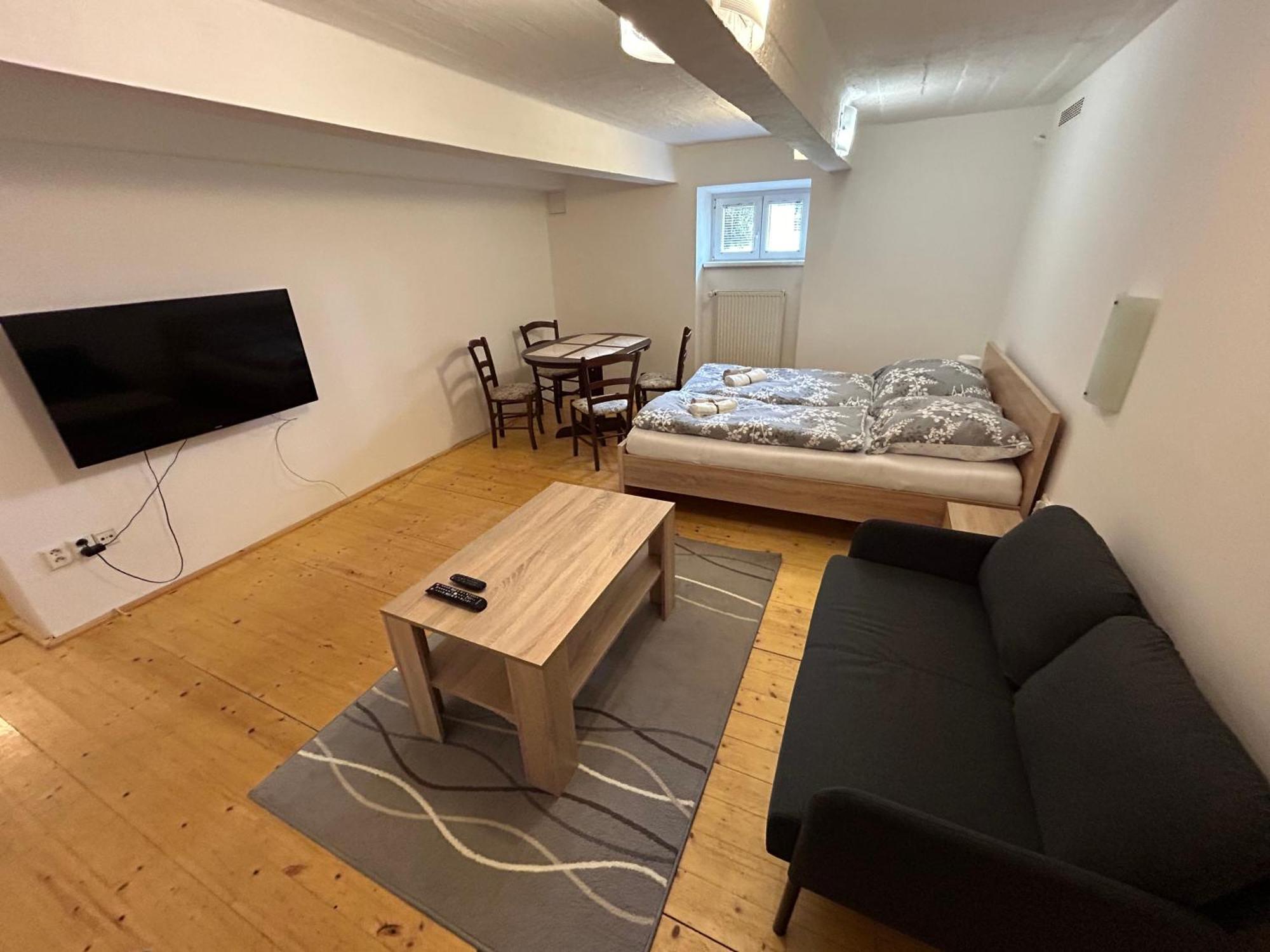 Apartmany U Kubiku Hradec Králové الغرفة الصورة
