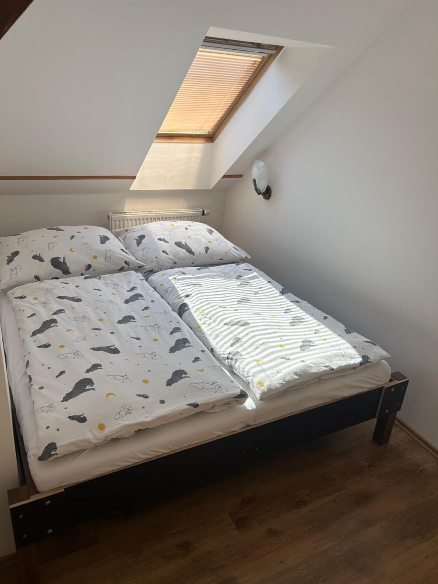Apartmany U Kubiku Hradec Králové المظهر الخارجي الصورة