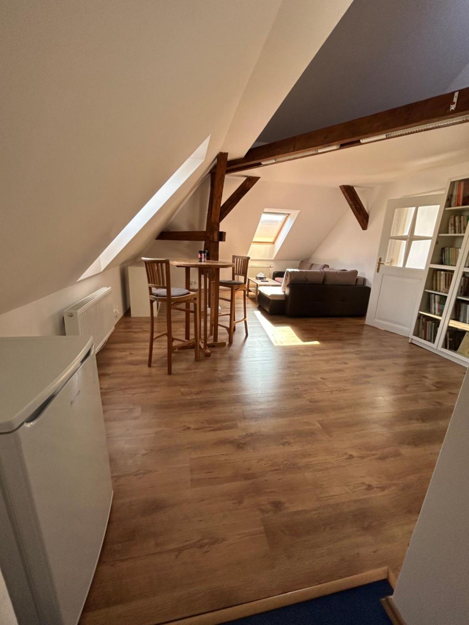 Apartmany U Kubiku Hradec Králové المظهر الخارجي الصورة